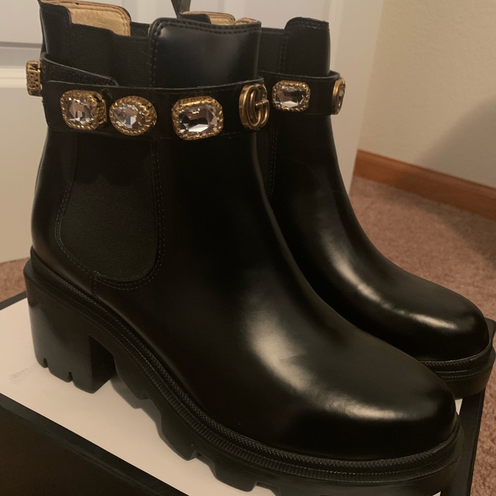 Gucci Black Chelsea Boots